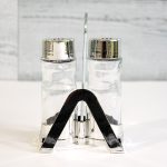 Солница 2 броя със салфетник комплект