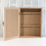 Къщичка за ключове с врата с колело