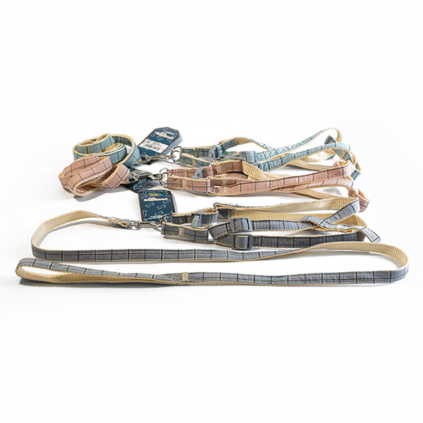 и02-18227 Нагръдник с повод за домашен любимец 1,5/120 см