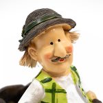 Градинска декорация кашпа дядо с количка 19 см