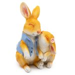 Градинска декорация влюбени зайци 14/26 см