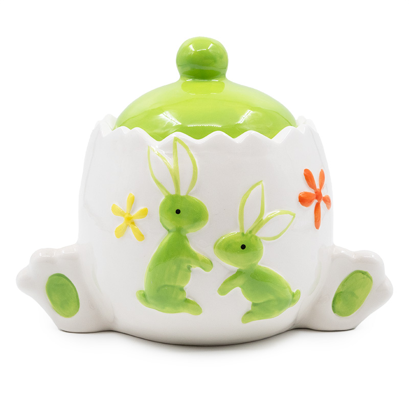 и02-23188-1 web Великденска бонбониера със зайци 17/20 см зелено - Image 1