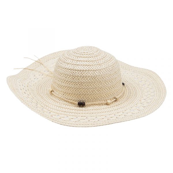 Шапка дамска капела с дървени топчета